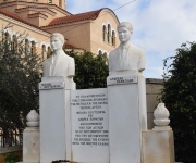 mnimio_andreas_koutsoftas_3